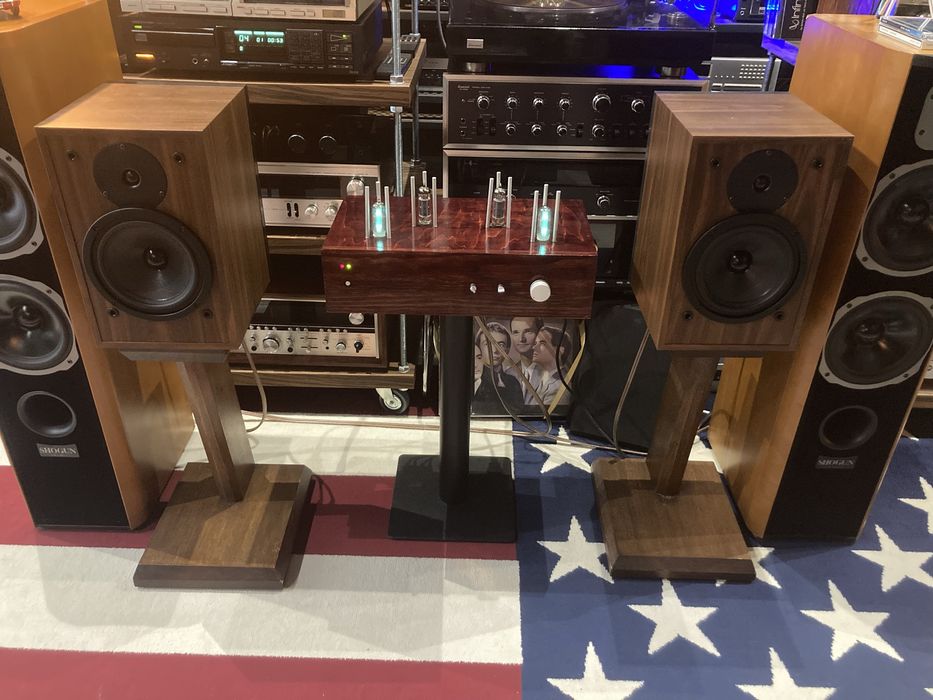 Retrospekcja Zestaw lampowy manufaktura . Ladne Stereo.