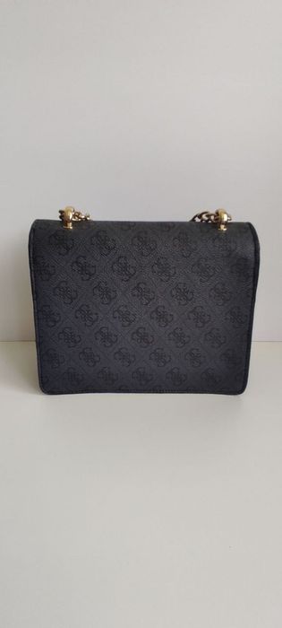 Жіноча сумка крос-боді від бренду Guess д