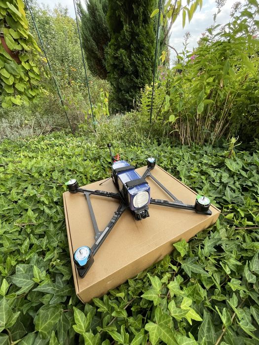 FPV Дрон GEPRC EF-10, 6S, TBS, видео 5.8G 2.5w. Комплектація в описі