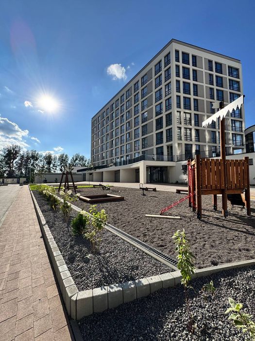 Продаж 1-кімнатної квартири 36.4 м.кв., в. Залізнична