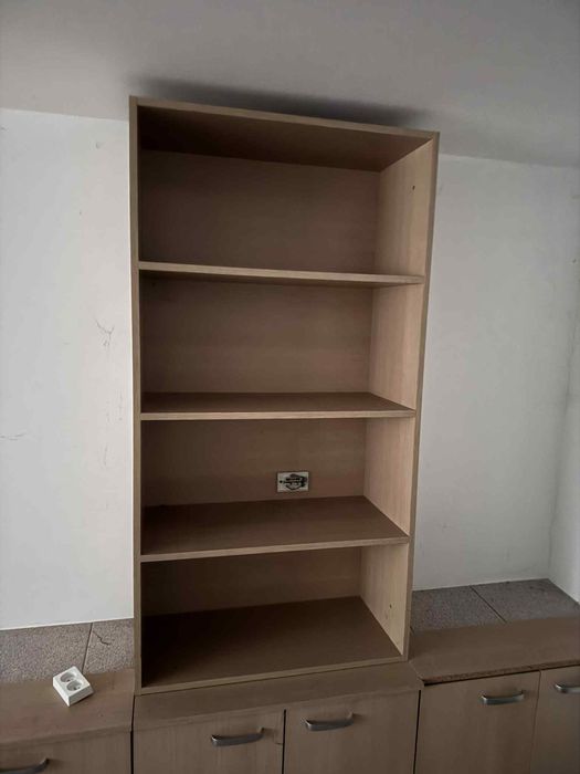 Zestaw mebli biurowych