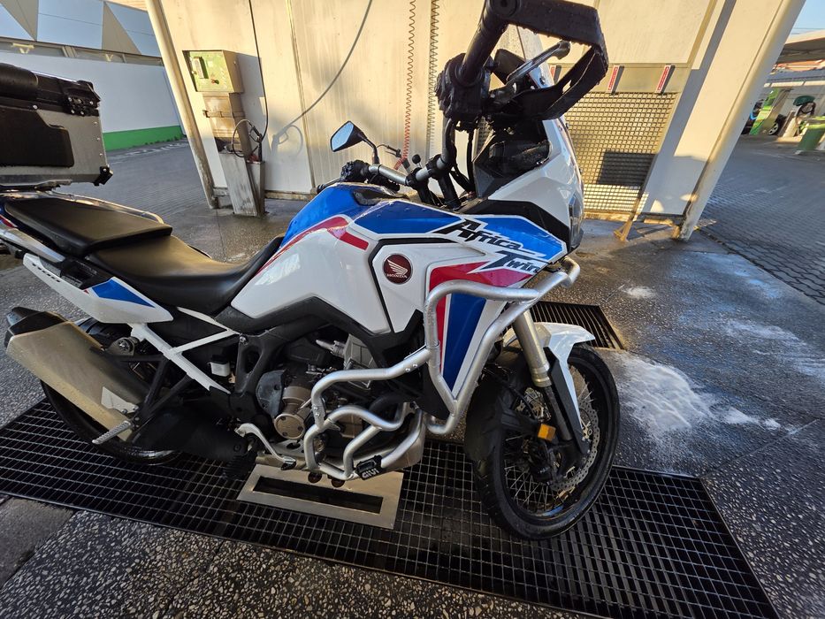 Honda Africa Twin 1100 DCT (2021) | 16 Meses Garantia Oficial Honda | Full Extras