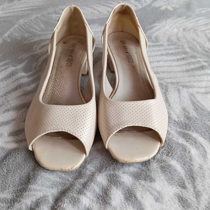 buty Libero 39 .
