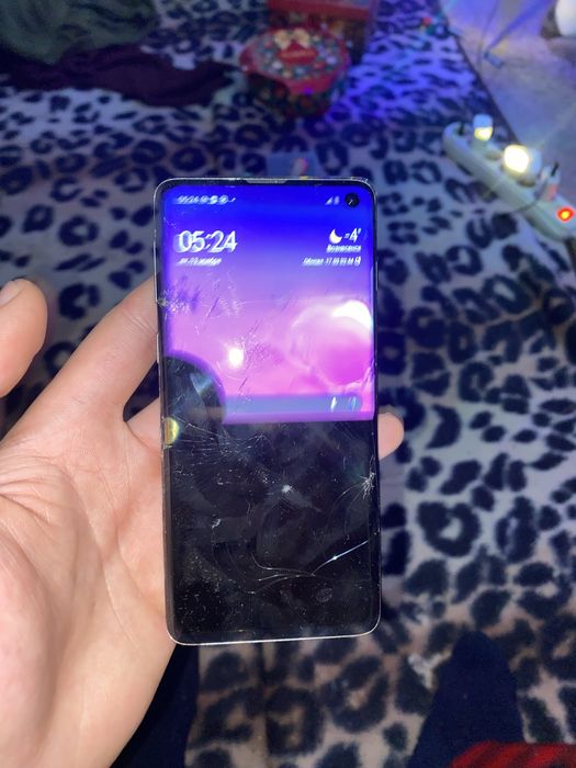 Samsung s10 8/128 gb флагман