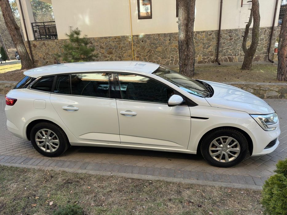 Renault Megane 2017 VIN VF1RFB00857929156 фото оголошення 2 з 10