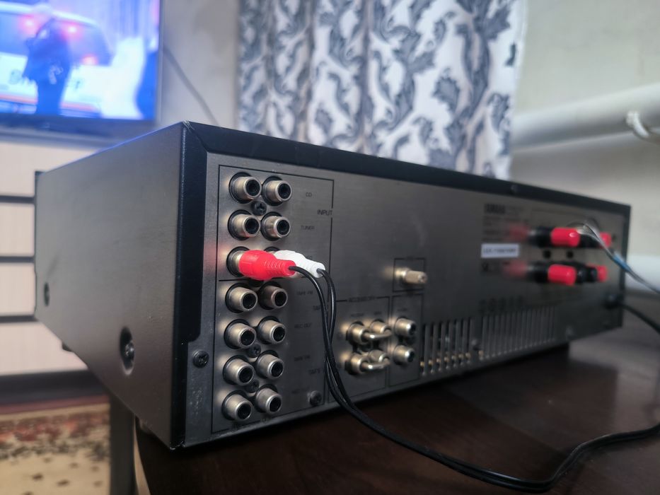 Усилитель Yamaha AX530