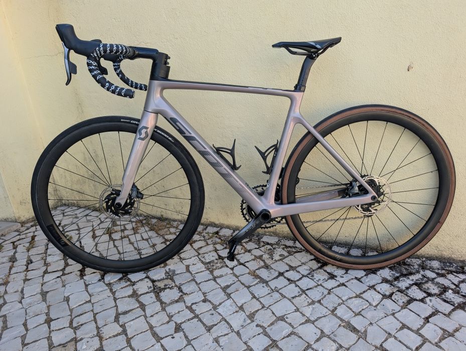 Bicicleta Scott adict rc10 2022