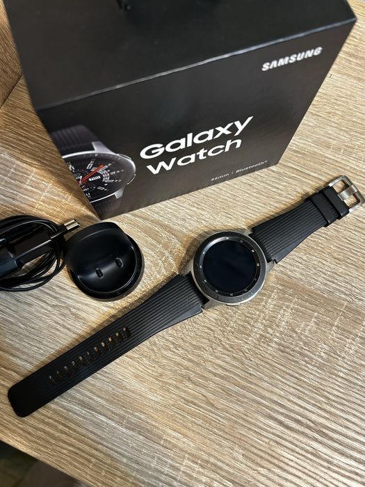Samsung Galaxy Watch SM-R800