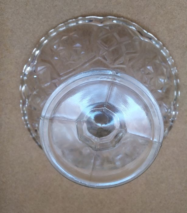 Tortownica, na ciasto.