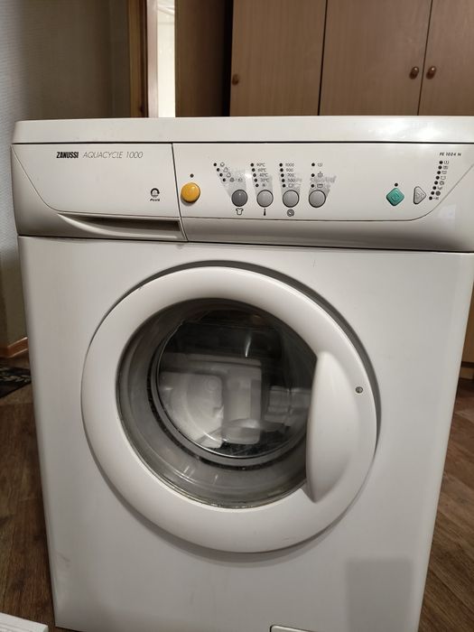 Пральна машина Zanussi FE 1024 N (Aquacycle 1000)