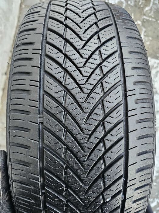 Całoroczne Tracmax 195/55 R15 6mm