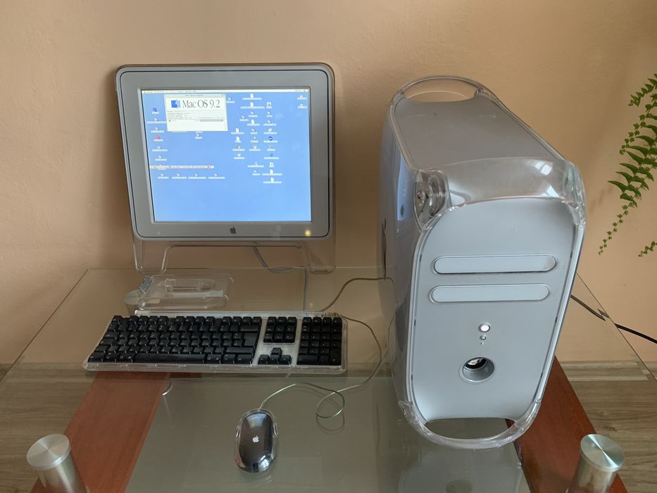 Komputer Apple M8493 + M7649