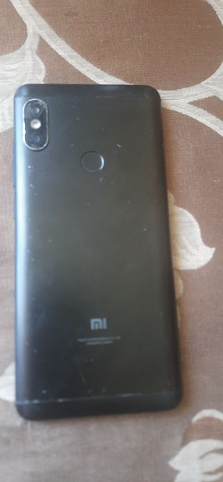 Продам смартфон Редми Ноте 5