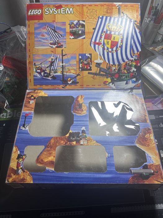 LEGO System Armada Flagship (6280)