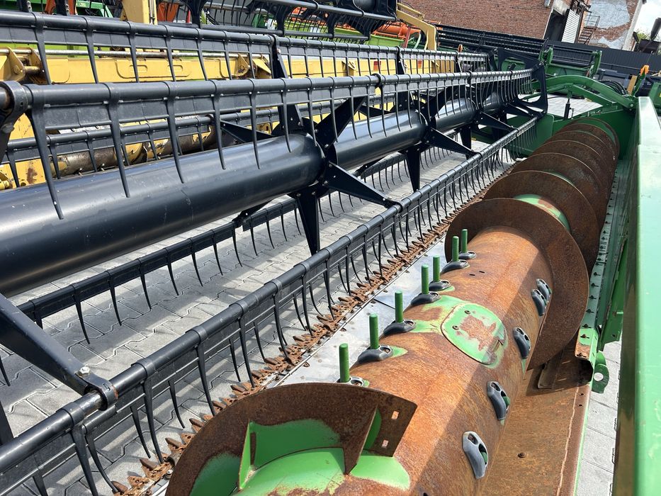 Жатка John Deere 635F Hydraflex