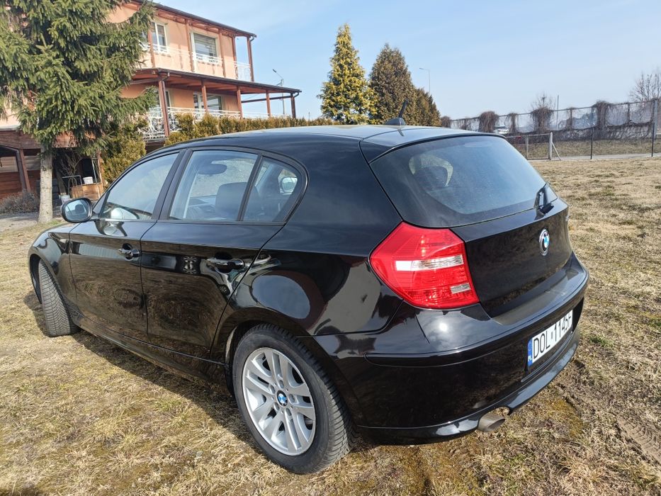 BMW 1 e87 2009 . 2.0d 143 Nowy rozrząd . Zadbany .