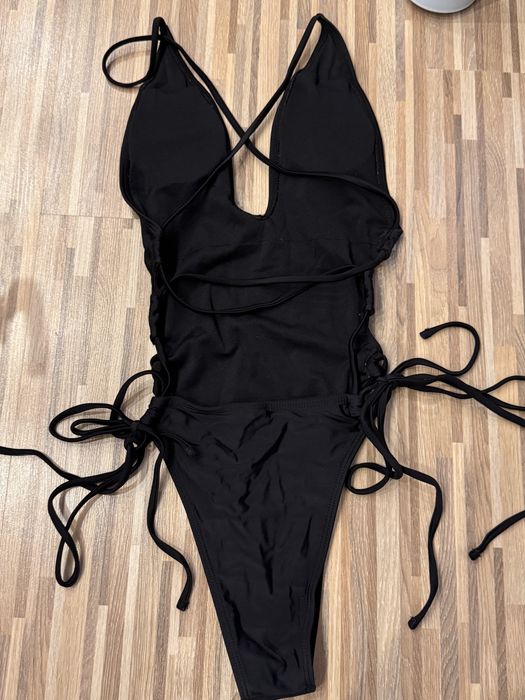 Bikini jednoczesciowe monokini xs wiazane duzy dekold