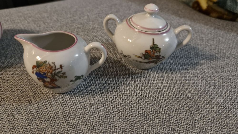 Serviço em miniatura da Candal-Electrocerâmica