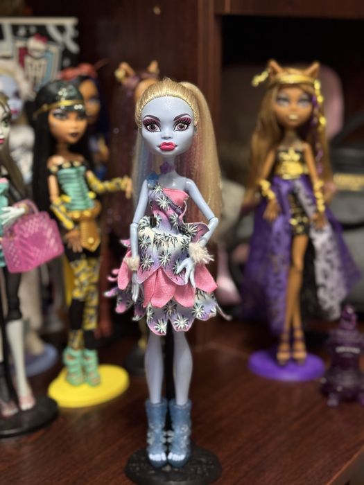 Лялька Еббі Бомінейбл Монстер хай monster high