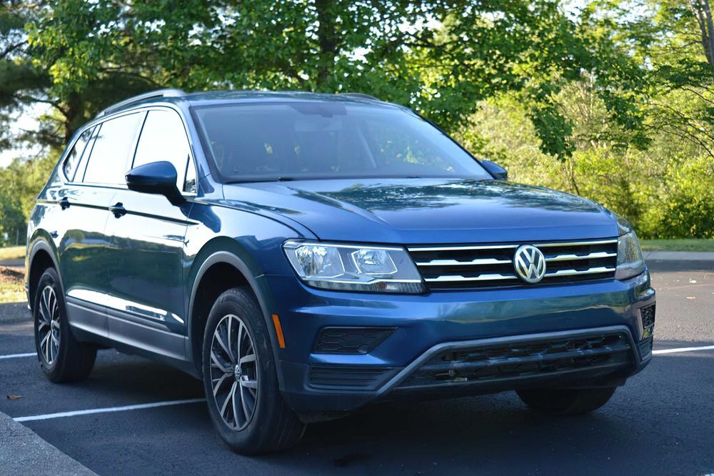 Volkswagen Tiguan      2020