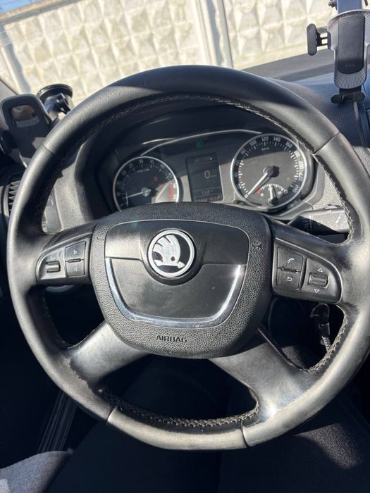 Продам Skoda Octavia  a 5 restail 2012 року в непоганому стані 8/10