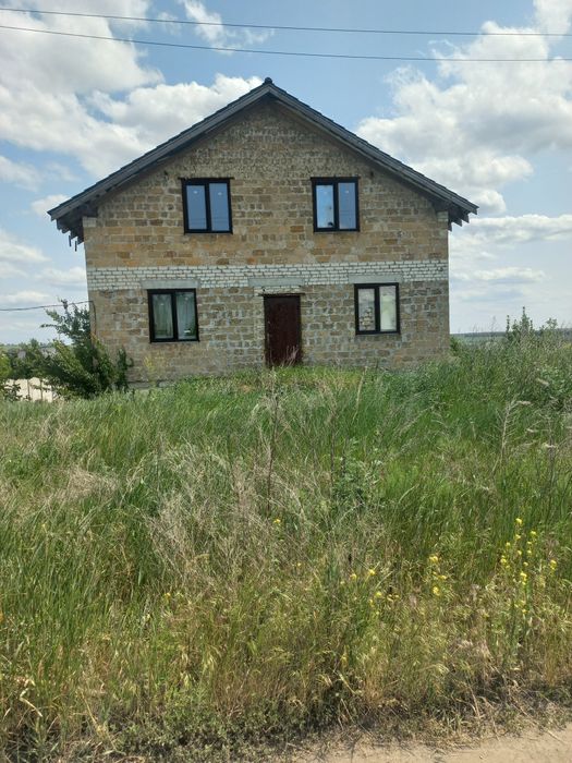 Продам дом без внутренних работ в пос. Малая Рогань