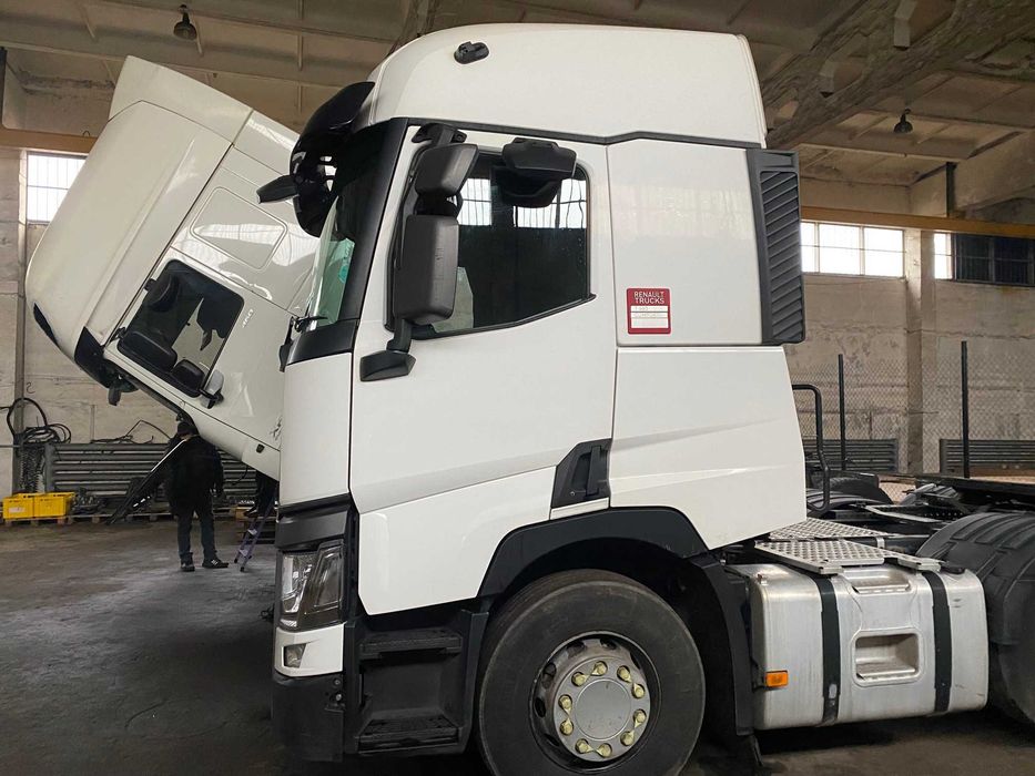Кабіна Рено Renault Gamma Range T T-Series Euro 6 2015 рік
