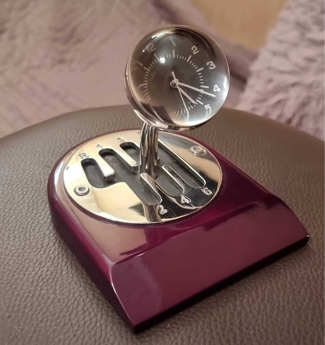 Gałka zmiany biegów - zegarek