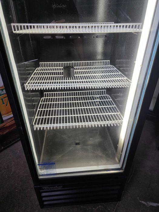 Холодильна Шафа вітрина Inter 501T сірий. Холодильник. Стан ідеал