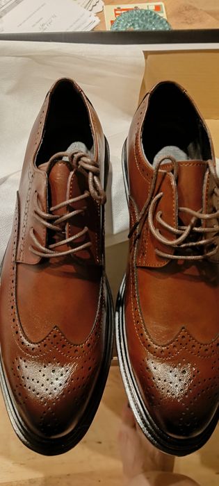 Buty garniturowe brązowe