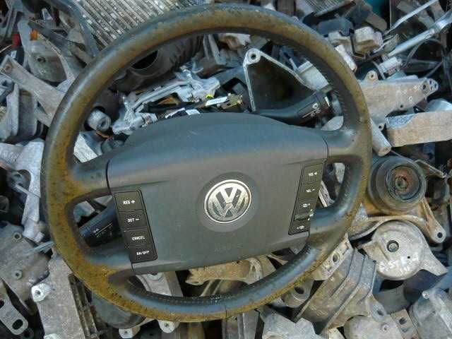VW Touareg 2008 kierownica przełączniki