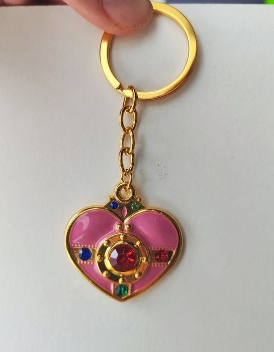 Sailor Moon - metalowy brelok.