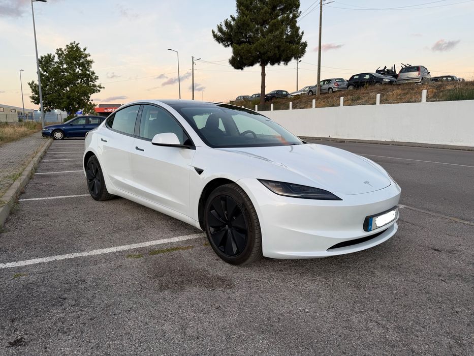 Tesla Model 3  Tração Traseira Nacional