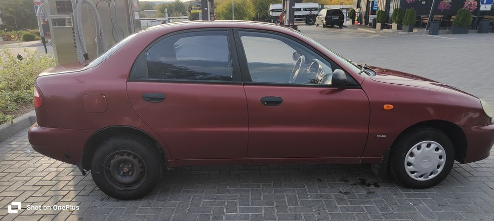 Деу Ланос 1.5 2005года