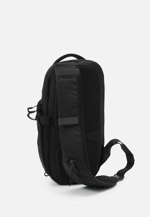 The North Face Borealis Sling. Рюкзак через плечо. Оригинал. Unisex