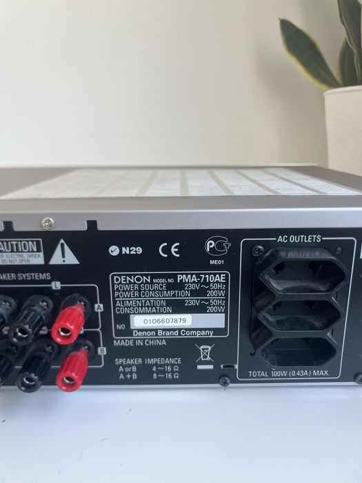 Продам усилитель Denon Pma-710AE