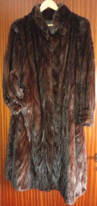 Casaco de Pele Vintage de vison – Elegante e Conservado