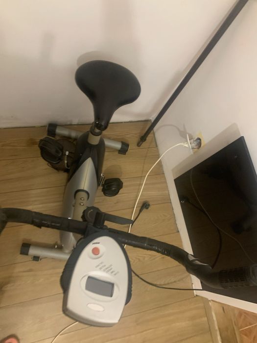 Велотренажер у гарному стані