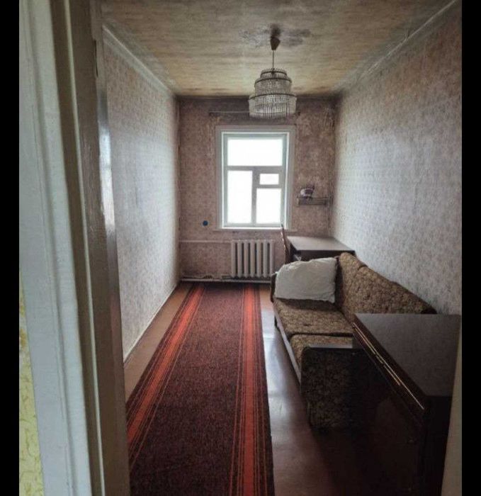 Продам пол дом 78 метров, кирпичный не дорого, срочно. В г. Мерефа  SM