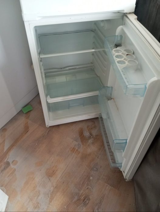 Холодильник Беко.