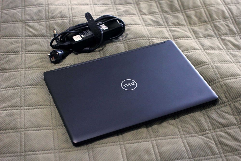 DELL 5590/Core i7-8650 8x/MХ130 2GB/16GB/SSD256/АКБ5ч/15.6 ips FHD