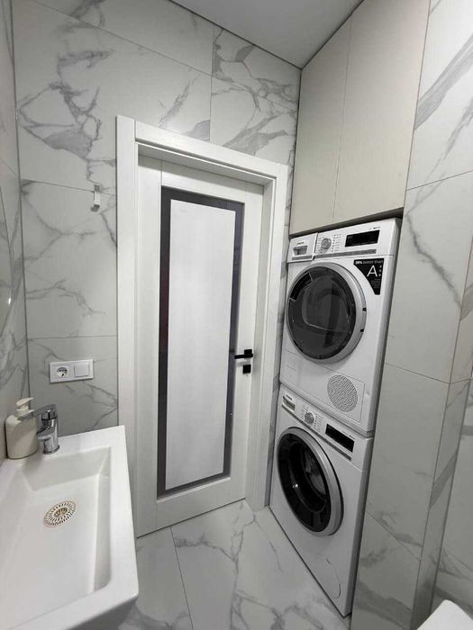 Видова євро-3к квартира 84.1 м² з дизайнерським ремонтом у ЖК Синергія Сіті! Газ! 2% Оформлення!