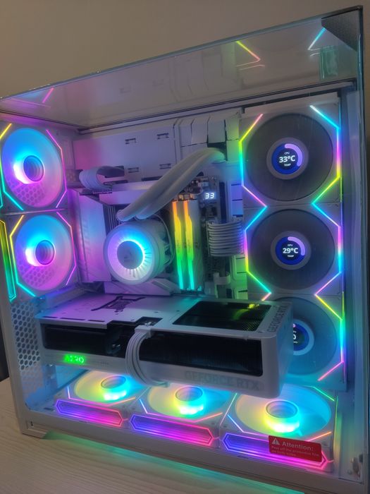 Комп'ютер ryzen 7 9800x3d rtx 5070ti 48GB