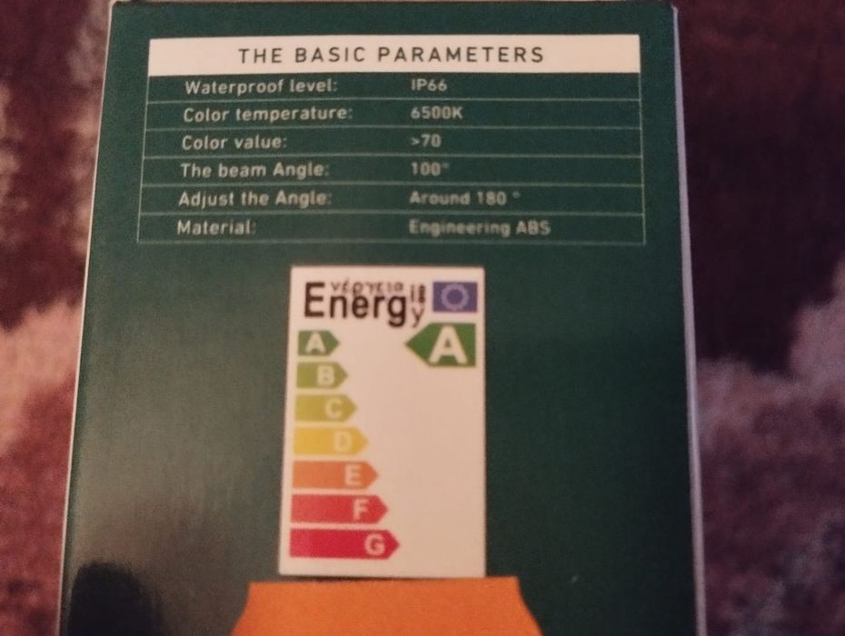 Лампа на солнечной батарее