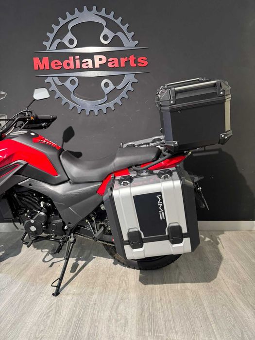SWM ATX 125 DE 2024 COM 690 KMS
