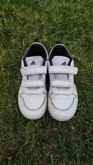 Buty sportowe adidas 32