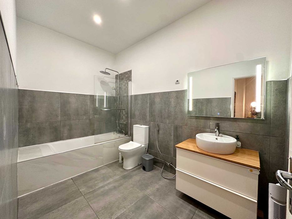 T1 Arrendamento com 80m2 - Bairro Alto