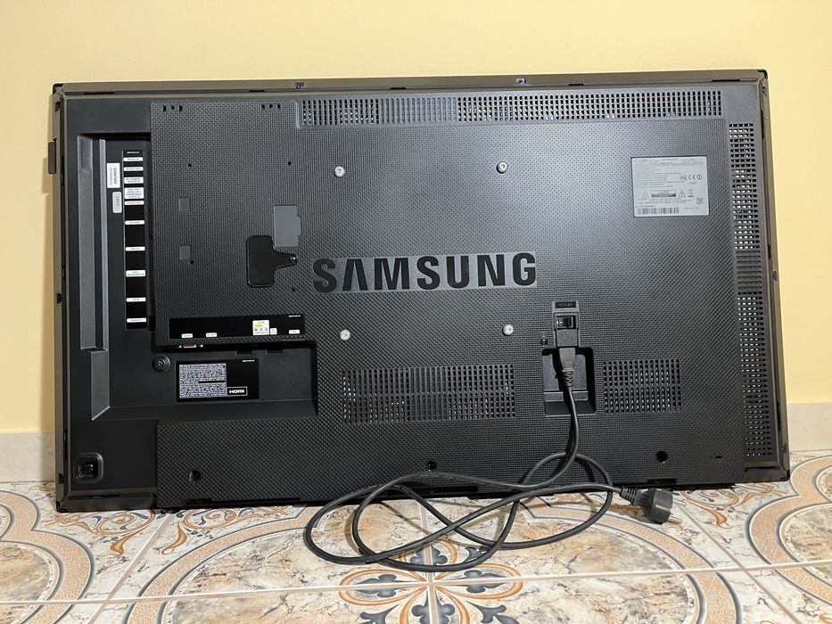 Samsung LH40DHE 40” Professional Display | Digital Signage | Full HD | MagicInfo