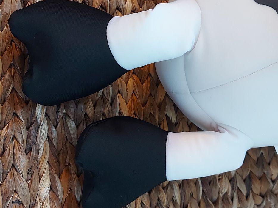 Super Lightweight and Soft Cow Plush + 3 years.64585949777667124