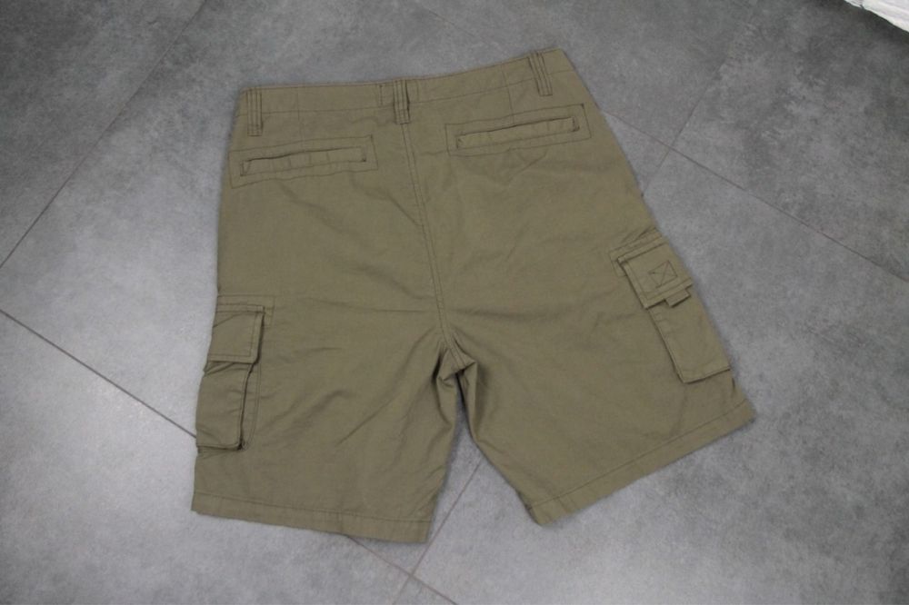 Weekend offender карго шорти
